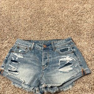 Tom girl american eagle shorts